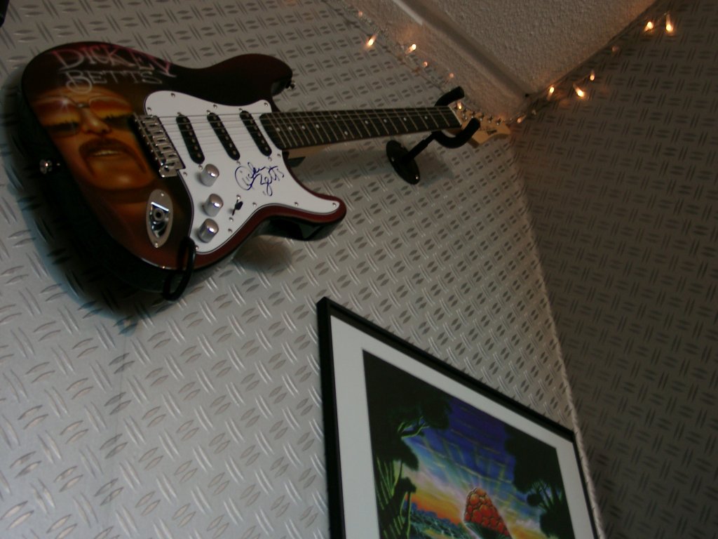 Close-up of my Dickey Betts air-brushed guitar next to the ABB lithograph. Cool ain't it?!